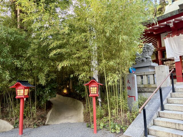 来宮神社　拝殿　左手
